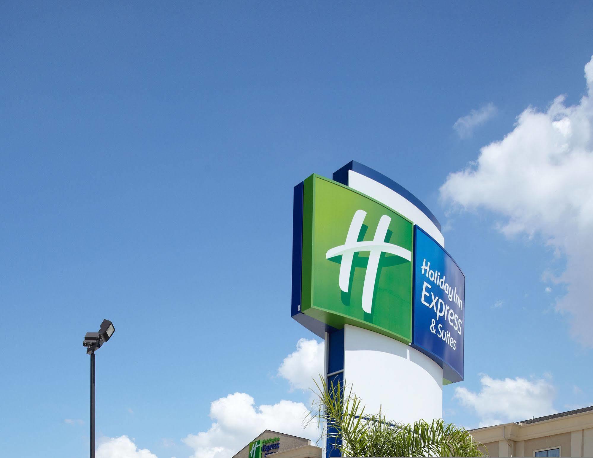 Holiday Inn Express & Suites Deer Park By Ihg Dış mekan fotoğraf